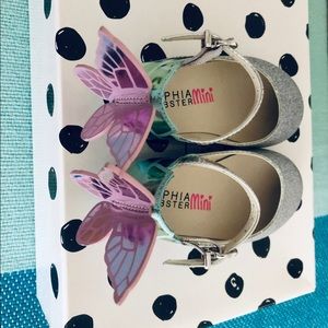 Leather butterfly ballerinas